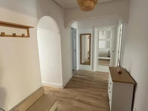 Piso en Travesía de Uribarri 'C', 16