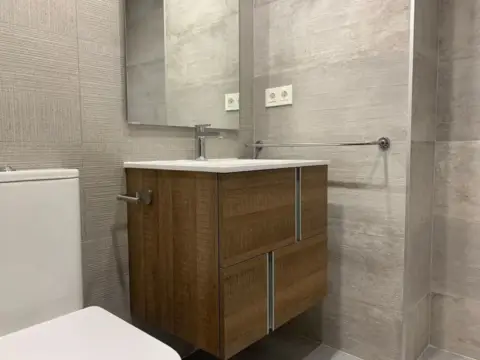 Piso en Vía Hispanidad, 18