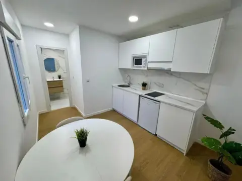 Piso en calle de José Anselmo Clavé, 1