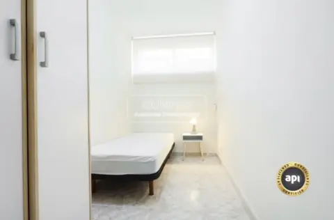 Habitación en Carrer de Narbona, 10