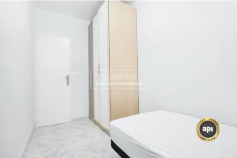 Habitación en Carrer de Narbona, 10