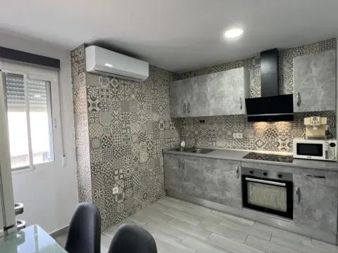 Piso en N-332,  1