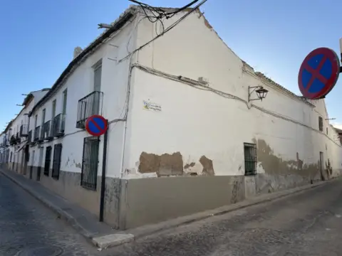 Casa adosada en calle de Dios, 19