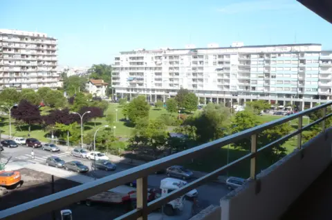 Piso en calle de la Villa de Foz, 1