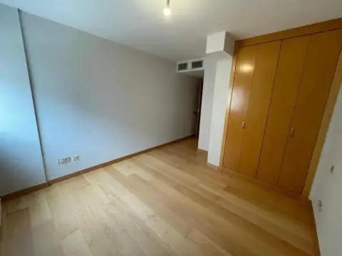 Piso en Paseo de Sagasta, 12