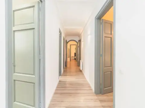 Piso en calle de Máximo Aguirre, 11