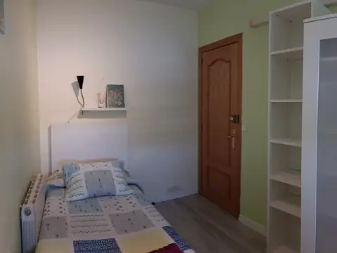 Habitación en calle de Dulcinea, 9