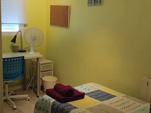 Habitación en calle de Dulcinea, 9