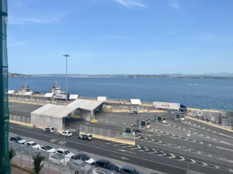 Piso – Santander, Castilla-Hermida, Monte