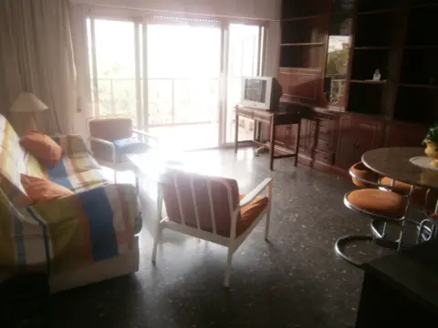 Piso en Plaza de la Merced, 5
