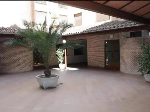 Apartamento en Paseo de la Rosa, 64