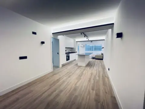 Loft en calle de Edgar Neville, 5