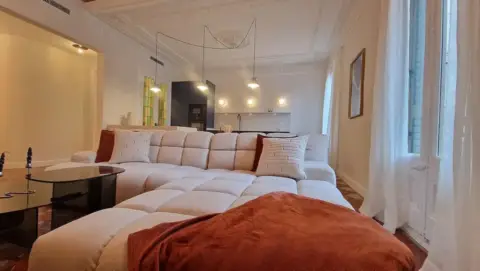 Apartamento en Carrer de la Mare de Déu, 3