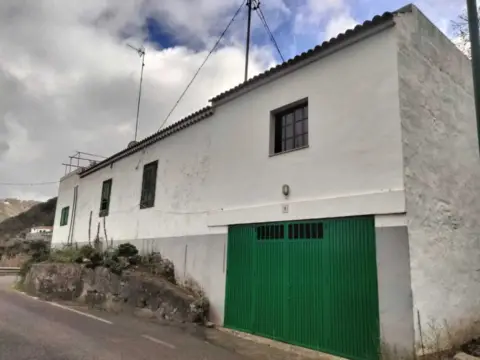 Casa rústica en Camino La Fuente, 8