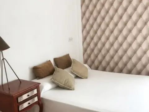 Apartamento en calle Trajano, 22