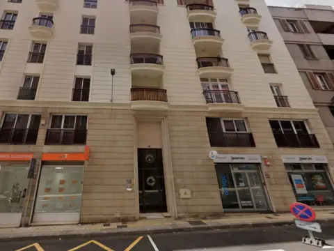 Apartamento en calle Miraflores, 51