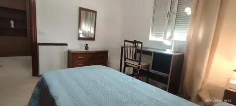 Habitación en calle Albéniz, 6