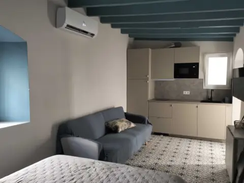Studio at Calle de las Torres, 1