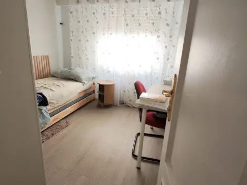 Habitación en calle Camino de Humanes,  16