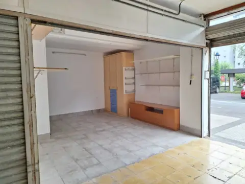 Garaje en calle de Urdaburu, 3