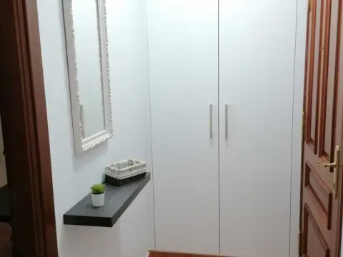 Piso en calle Antonio Pérez Díaz, 3