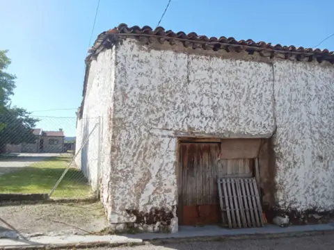 Casa rústica en calle Demetrios, 3
