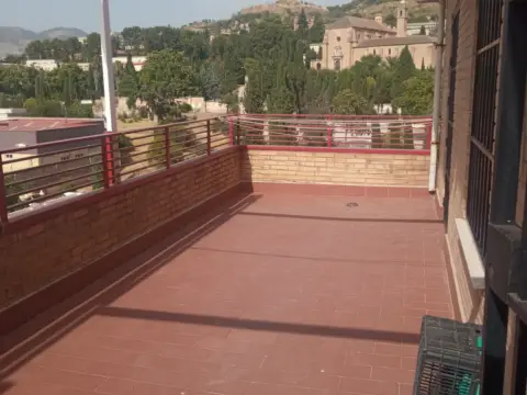 Piso en Avenida de Pulianas, 28