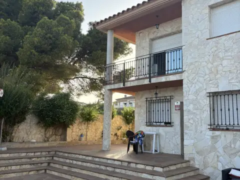 Casa unifamiliar en Carrer de Lleó, 7