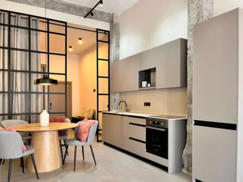 Loft en Avenida de San Sebastián, 92