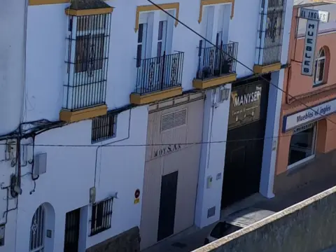 Apartamento en Avenida de Las Cortes, 6