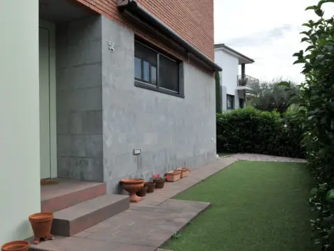 Casa pareada en Carrer del Riu Marroc, 54