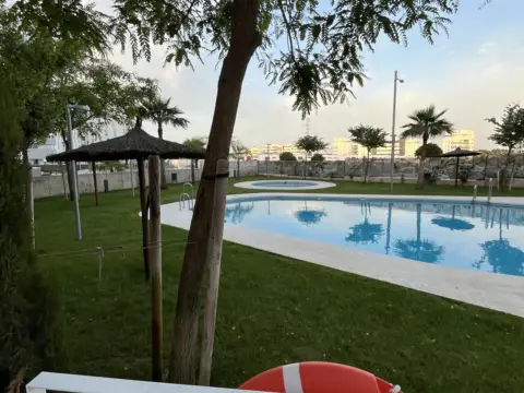 Piso en Avenida de Manuel Clavero Arévalo, 1