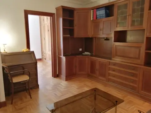 Piso en calle de Egia, 6