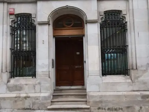 Oficina en calle del Doctor Cadaval, 2