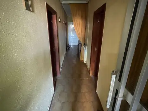 Casa unifamiliar en calle de las Escuelas, 4