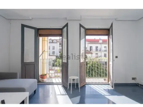 Piso en calle de Joaquín Jarauta, 57