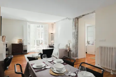 Apartamento en calle Jardines, 1