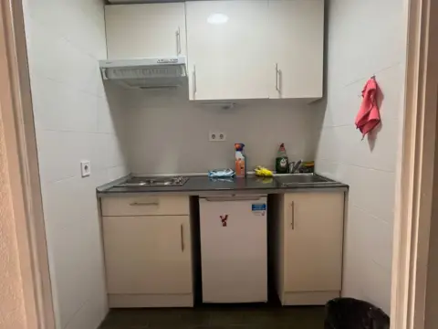 Estudio en calle de Mauricio Legendre, 16