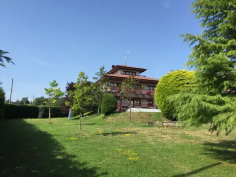 Chalet unifamiliar en calle de Iondo, 8