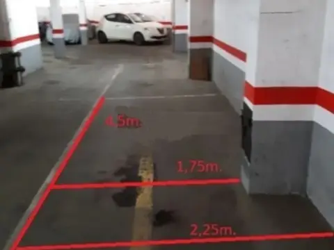 Garaje en Carrer de la Mare de Déu dels Desemparats, 92