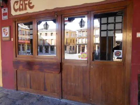 Casa adosada en Plaza Mayor, 9