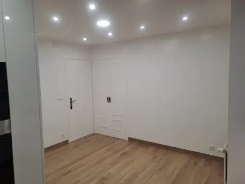 Piso en calle de Pizarro, 53