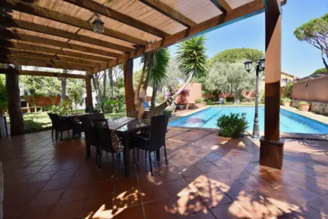 Casa unifamiliar en Carretera de la Barrosa, 83