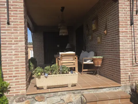Chalet unifamiliar en calle de Luis Tristán, 5