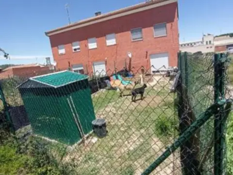 Chalet unifamiliar en calle Cervantes, 6