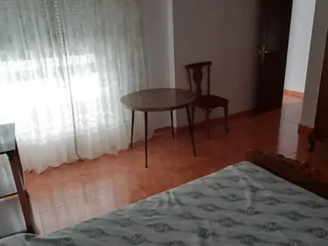 Piso en calle Infanta Doña María, 80