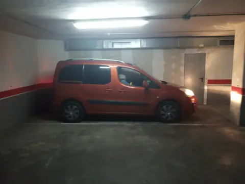 Garaje en Carrer de Gonzalo Torrente Ballester, 3