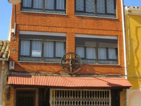 Terraced house in Avenida de la Constitución, 125