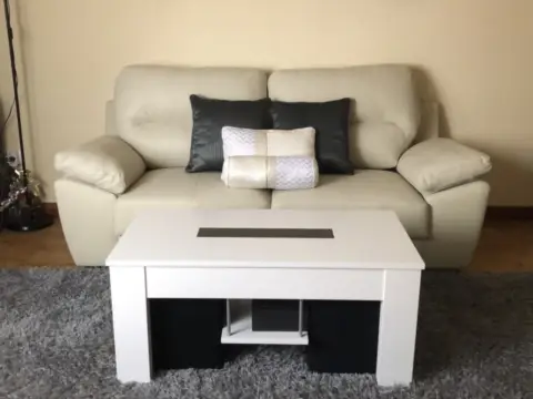 Piso en calle de Ricardo Montes, 9