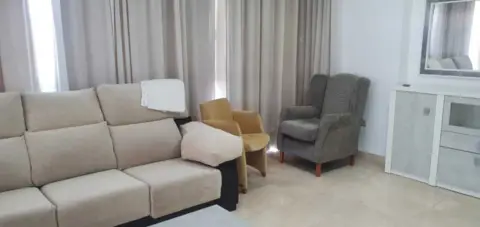 Piso en calle Isla Conejera, 7